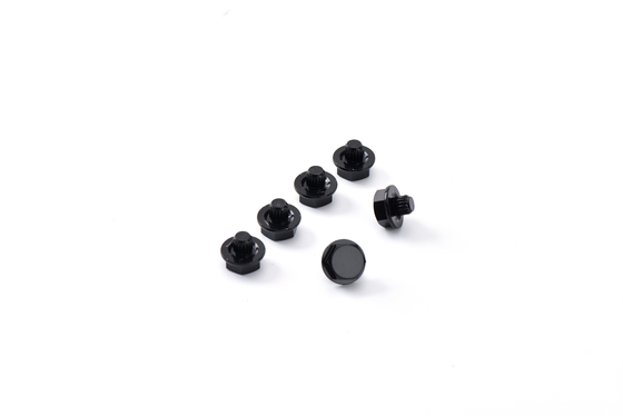Đinh trang trí đầu lục giác với đường kính mặt bích 17,0mm và chiều dài 20 mm