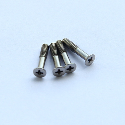 316 Vít xoắn đầu chảo bằng thép không gỉ, vít máy chìm 4mm