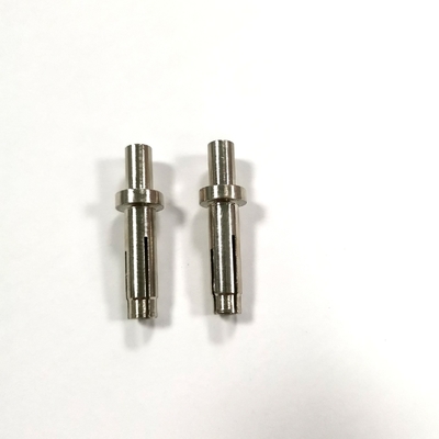 Chốt không tiêu chuẩn ODM, Đầu nối pin xe hơi C1022 6.8x15