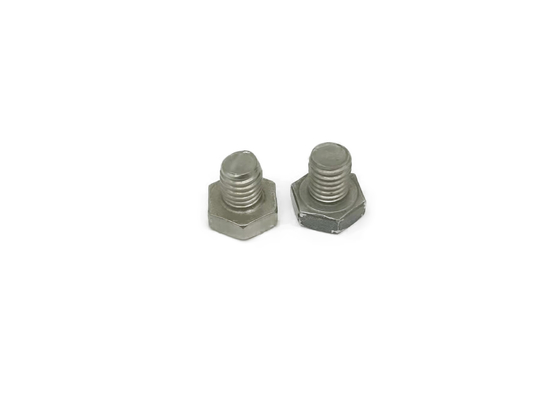 Máy móc đầu lục giác M8X6.0 Vít thép không gỉ Anodized cho bánh xe ô tô