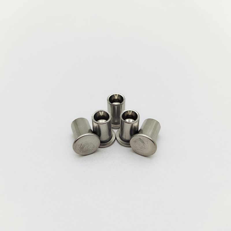 304 thép không gỉ đầu phẳng nhăn bán ống DIN 7337 M3-M6