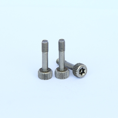 Đầu ghim Vít chống trộm Bằng thép không gỉ giả mạo Vít SS304 Vật liệu M4x15