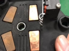 Nói cho anh biết cái vít đồng đỏ này được sử dụng ở đâu?